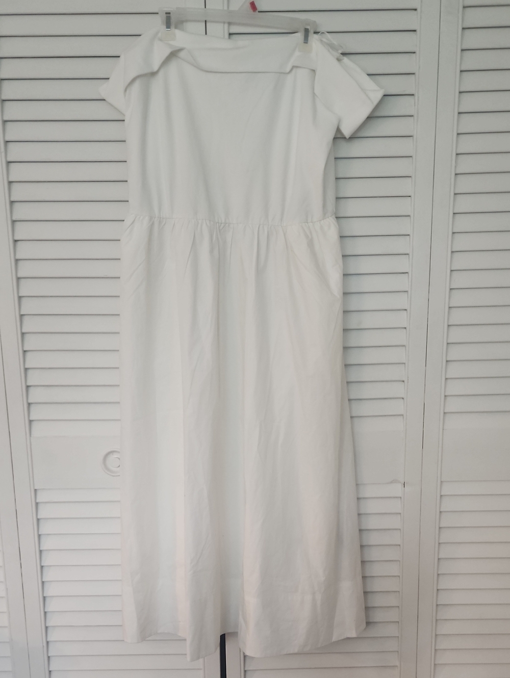GAP White Off-Shoulder Maxi Dress